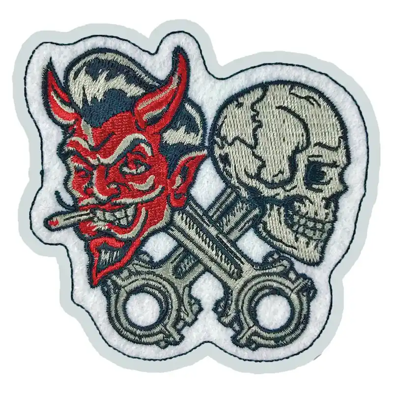 Erikoistarjous Tappava uhka Patch Raising Hell