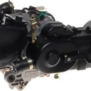 Uusi Malli Moottori, täydellinen 50cc, kansi 400mm, 10" pyörälle, lyhyt akseli, ilman EGR-järjestelmää 139QMB/QMA (GY6 50) 4T