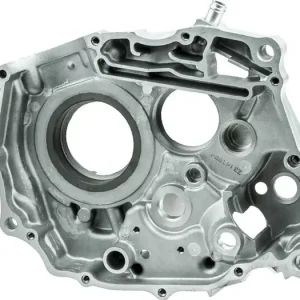 Kampiakselin kotelo oikea, oikea karteri, CRS156FMI 4T 125 OHC AC Pikatoimitus