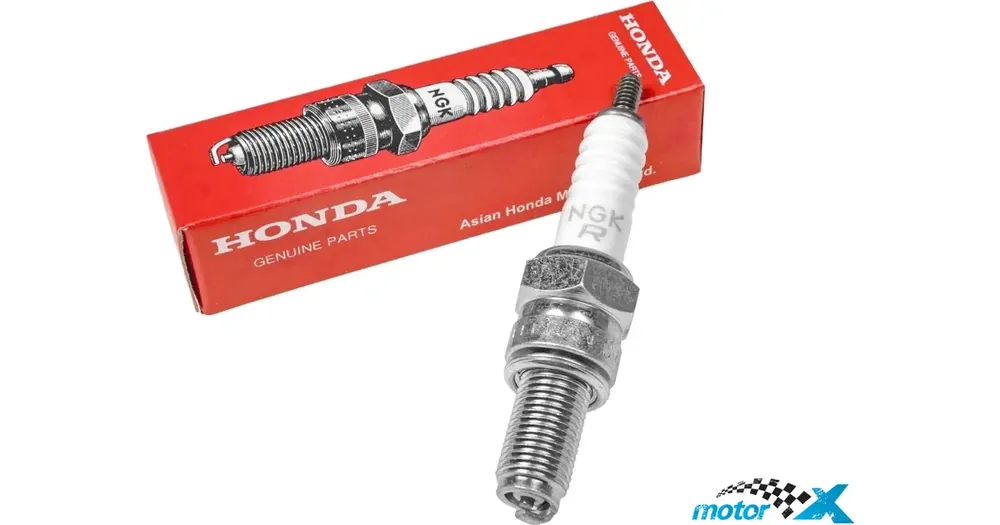 Sytytystulppa Honda NGK CR8E, Honda CBR 125 R 04-15 / Suzuki 0948200456 / CR8E Kampanjahinta