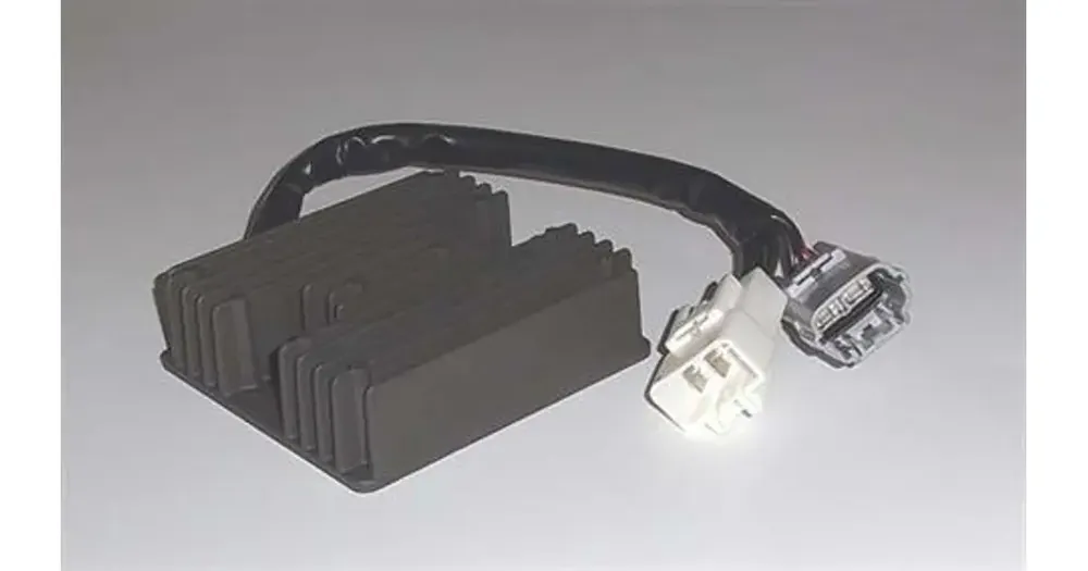 Tourmax RGU-324 jännitteensäädin Osta Verkossa