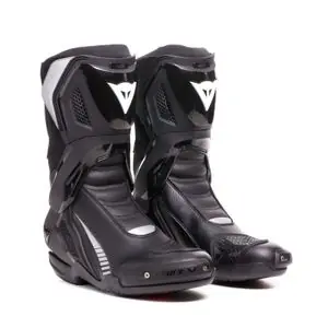 Erikoistarjous Dainese NEXUS 3 AIR Saappaat - Musta