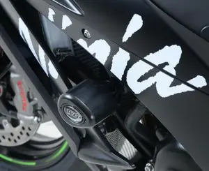Vain Rajoitetun Ajan RG Racing Aero musta Moottorin suojaus
