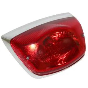 P2R TAKAVALOTIN VALO SCOOT ADAPTABLE PIAGGIO 50 VESPA LX, 125 VESPA LX PUNAINEN (HOMOLOGOITU CE) -P2R- Takavalot Flash-Tarjous