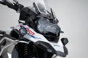 SW-MOTECH Support avec écran PVC Suojus Valo Tarjous