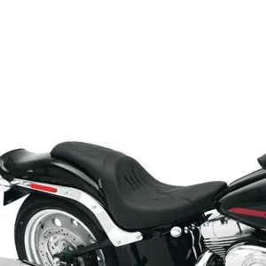 Drag Specialties PREDATOR FLAME STITCH Mukavuusistuin Tarjous